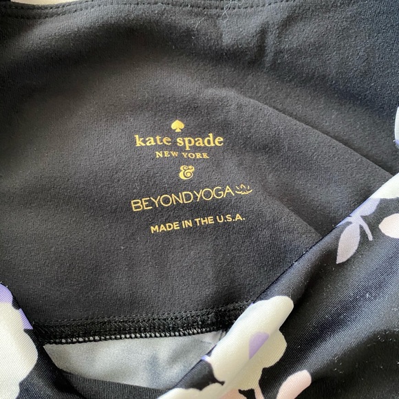 Used Kate Spade ♠️ beyond yoga set - Picture 7 of 8